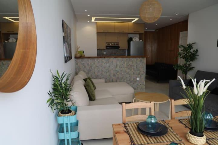 Appartement De Luxe Front Mer A Dar Bouaaza Dar Bouazza Exterior photo